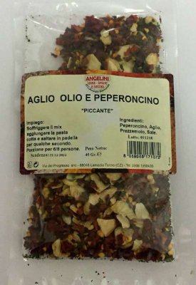 Angelini Aglio OLIO e peperoncino 40g (aglio_peper.jpg)